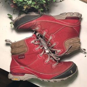 Waterproof hiking boots